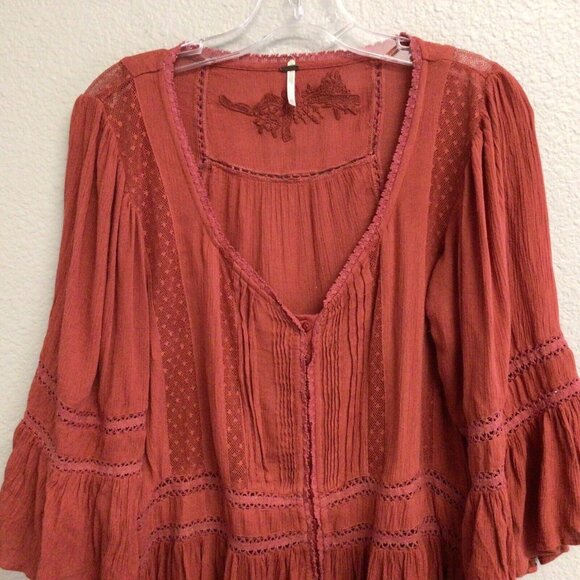 Free People Boho Tunic Top Blouse Size XS Pin Tuck Buttons Burnt Orange - Picture 3 of 10